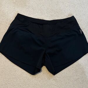 Oiselle sz 6 OG Roga shorts